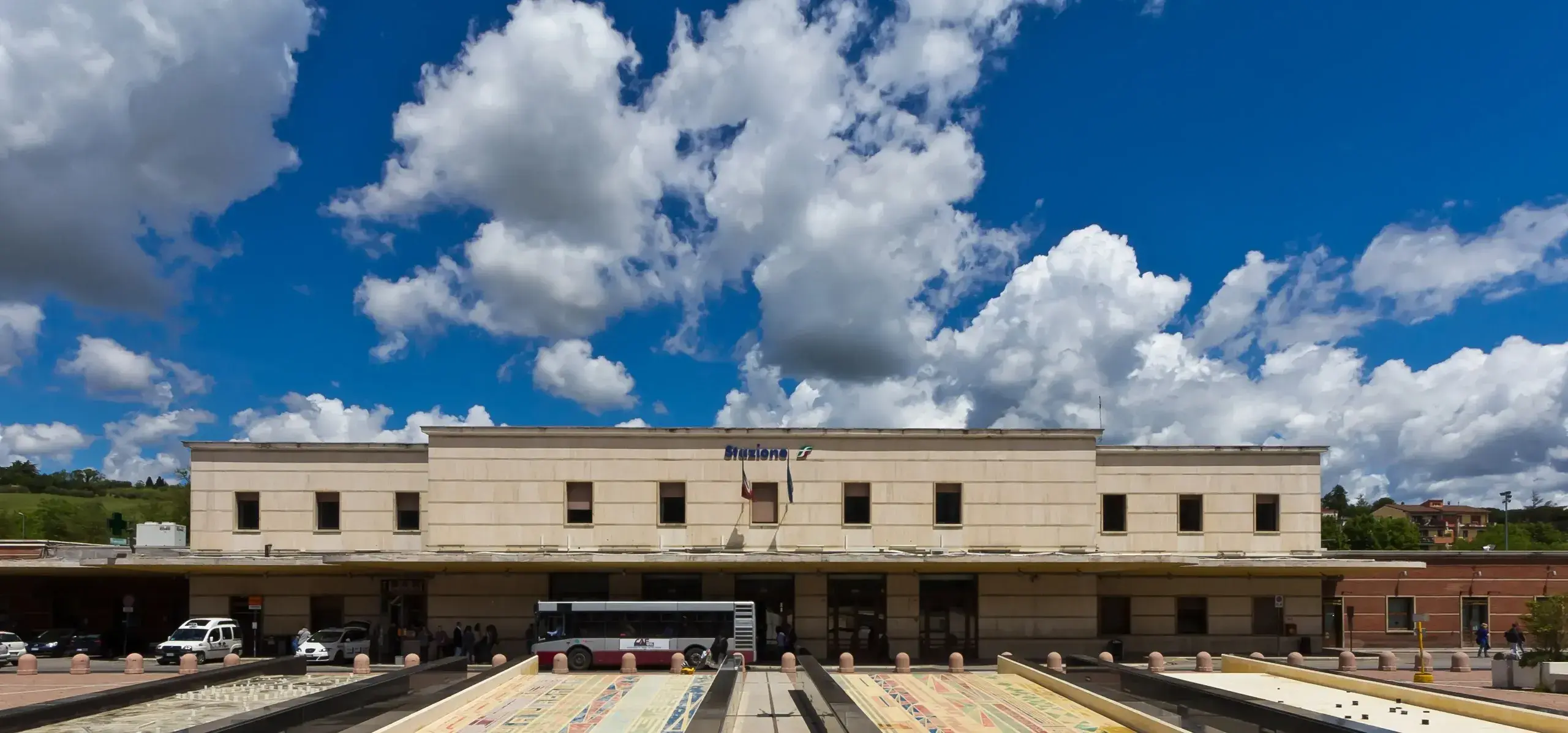 Stazione ferroviaria di Siena